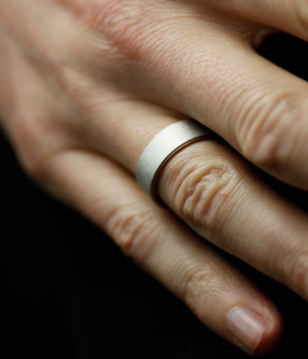 Few Rules No Frills Flat Lined Band