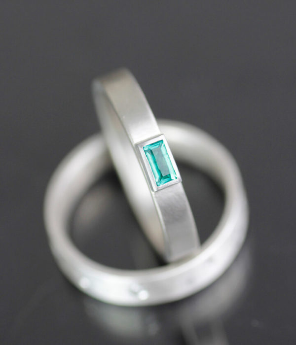 emerald baguette top view