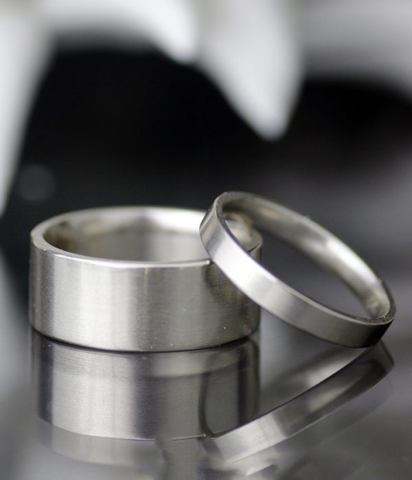 burnished thick and thin flat bands