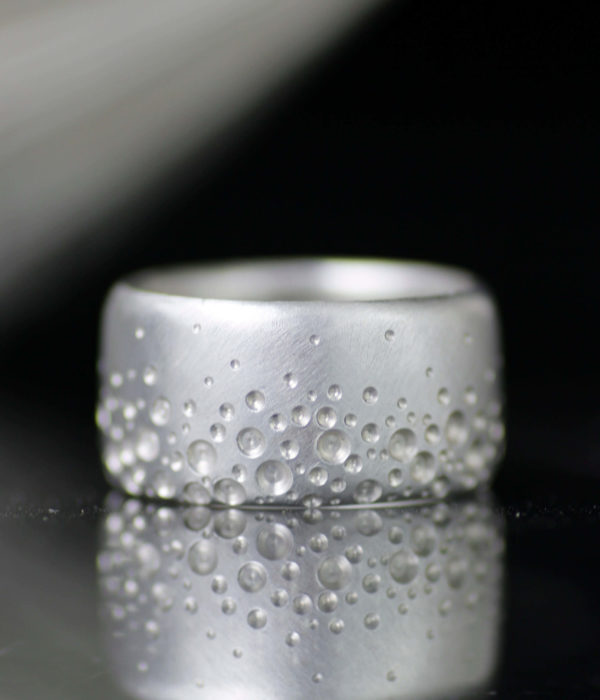 seafoamseafoamwidebandweddingring scaled