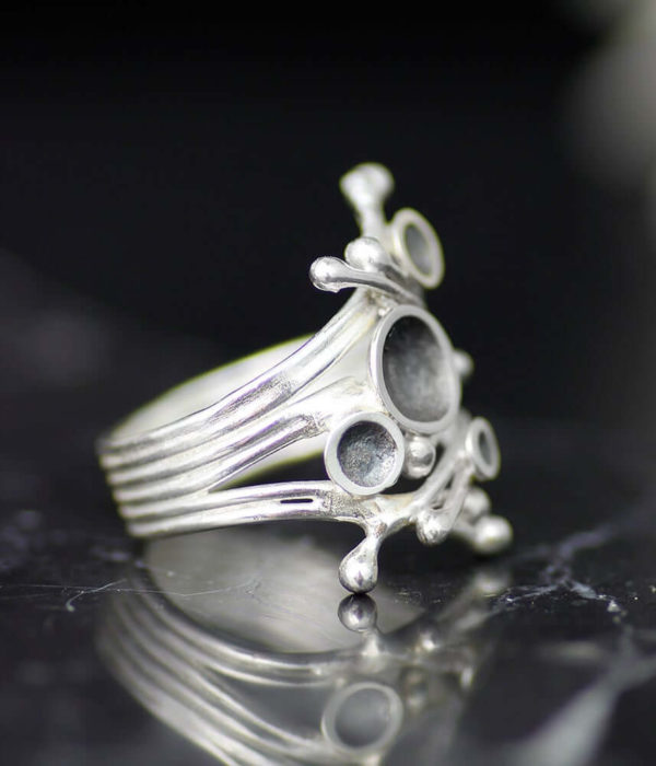 melting snow ring