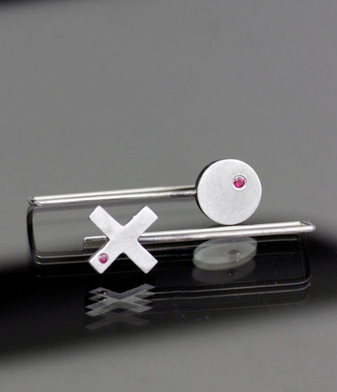 xo dangle