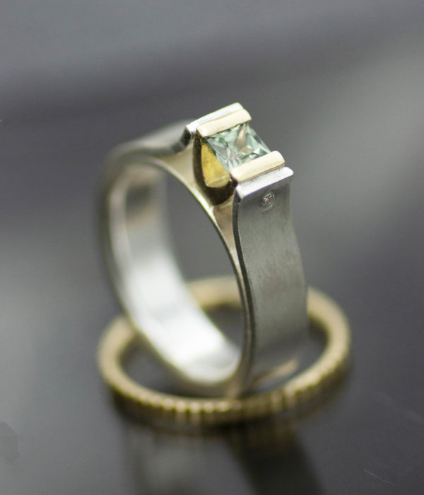sapphire canyon engagement ring