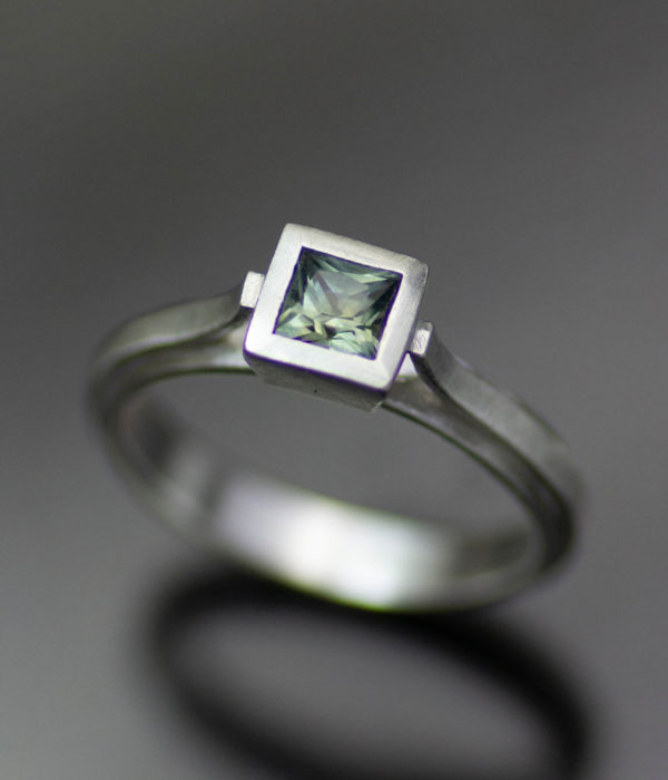 sapphire mori ring top view e