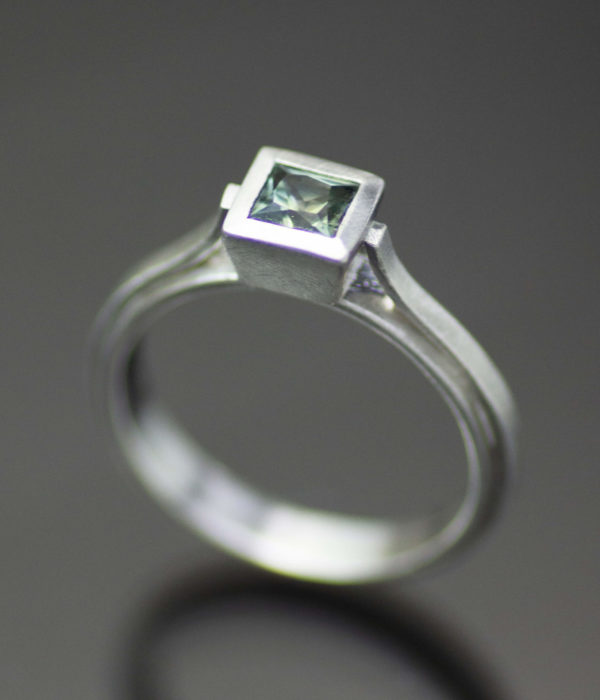sapphire mori side view