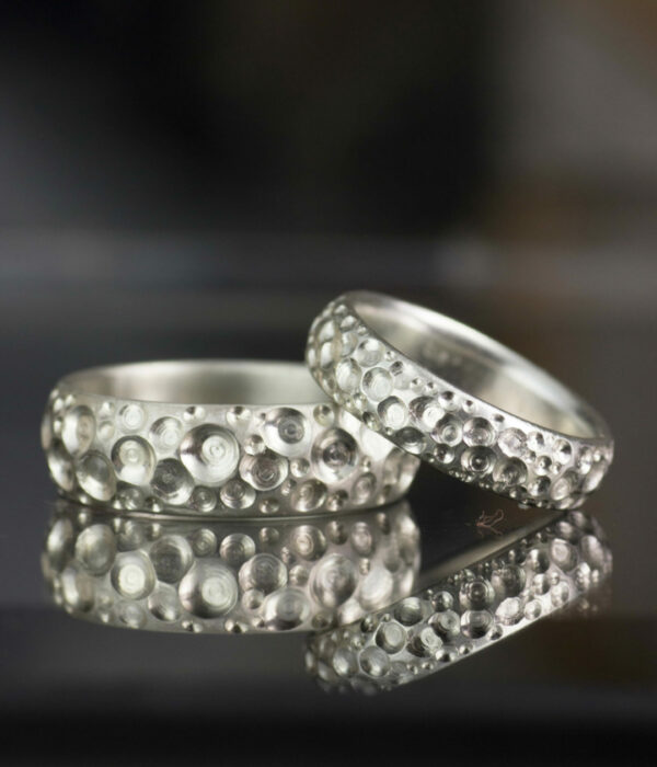 sea coral textured wedding set
