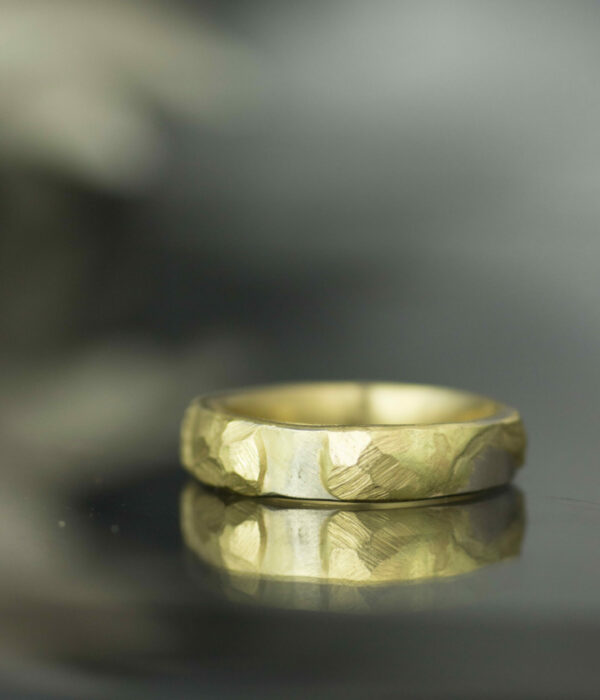 molten lava  ring