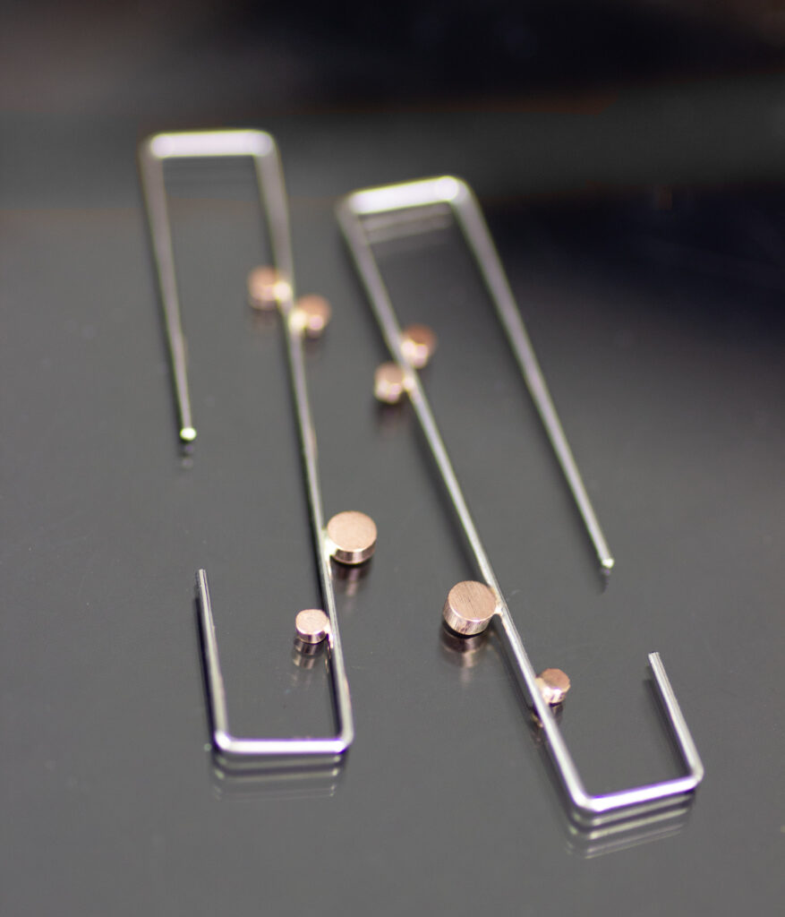 Dewdrop Platinum and Gold Modern Threader Earrings