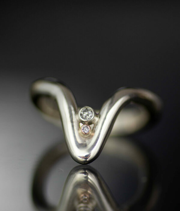 deep wave salt and pepper rose cut diamond platinum and 14K rose gold contemporary wedding set 2