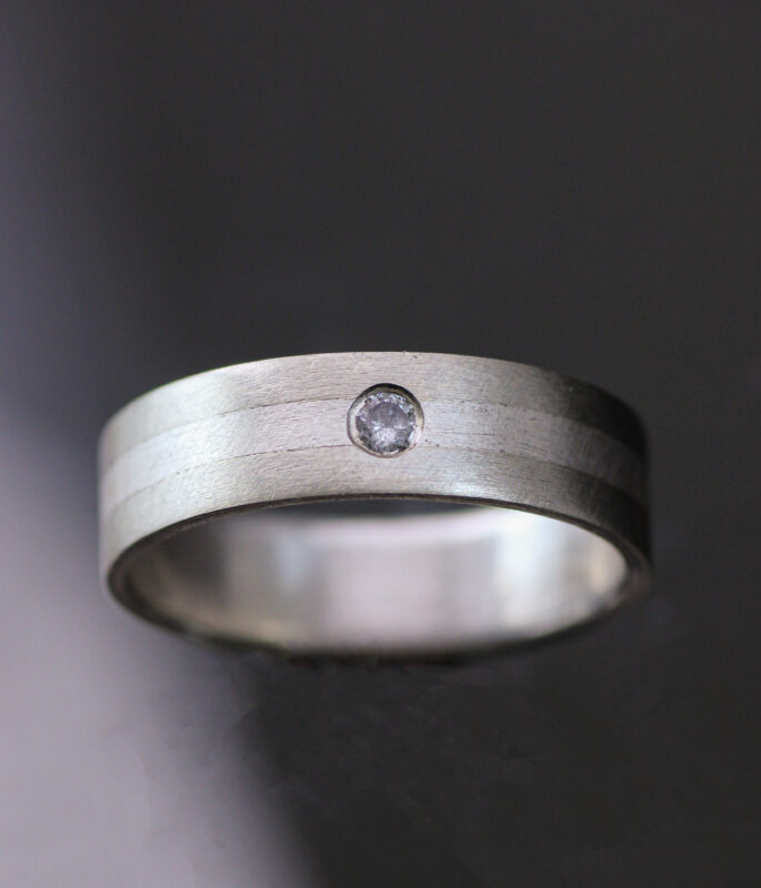 Three Stripes Mixed Metals Modern Gender Neutral Diamond Wedding Band - Image 3