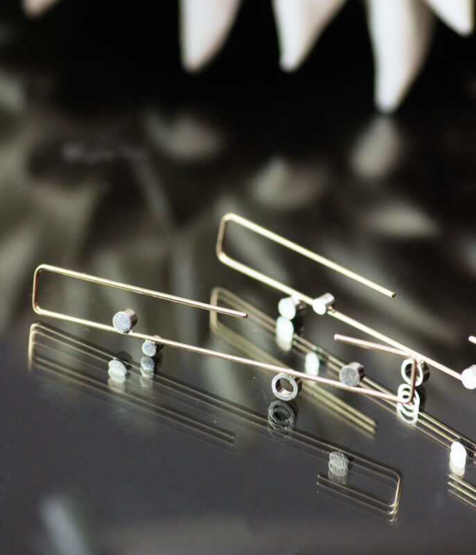 Gold Dew Minimalist Threader Earrings - Image 2