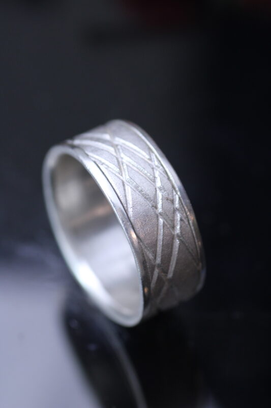 Diamond Etch Modern Gender Neutral Wedding Band - Image 3